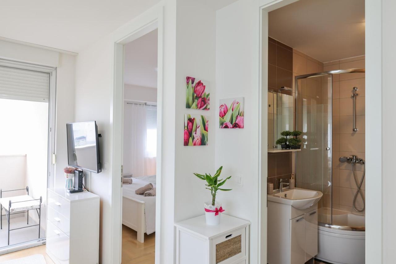 Cozy Niko Apartment - Private Parking And Balcony Zadar Exterior foto